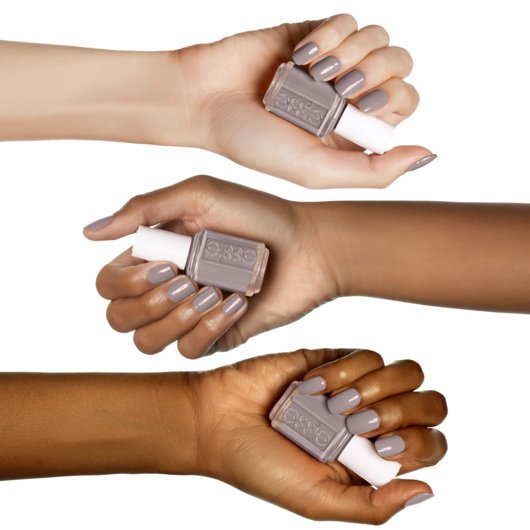 chinchilly-enamel-enamel-03-Essie