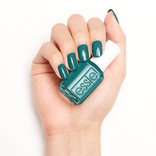 (un)guilty pleasures-enamel-enamel-03-Essie