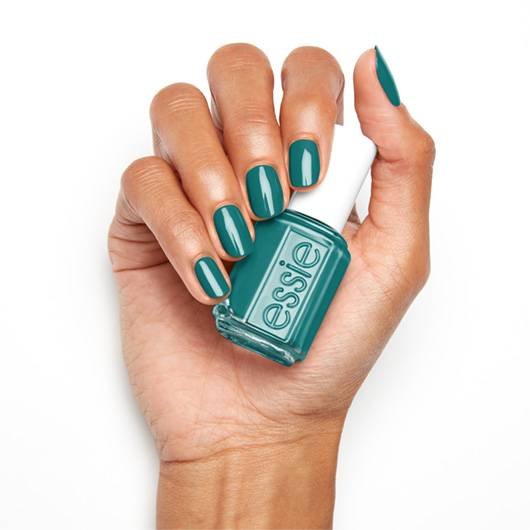 (un)guilty pleasures-enamel-enamel-04-Essie