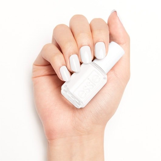 blanc-enamel-enamel-03-Essie